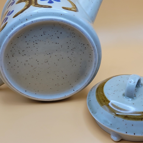 Vintage Japanese Tea Pot - Picture 5 of 6